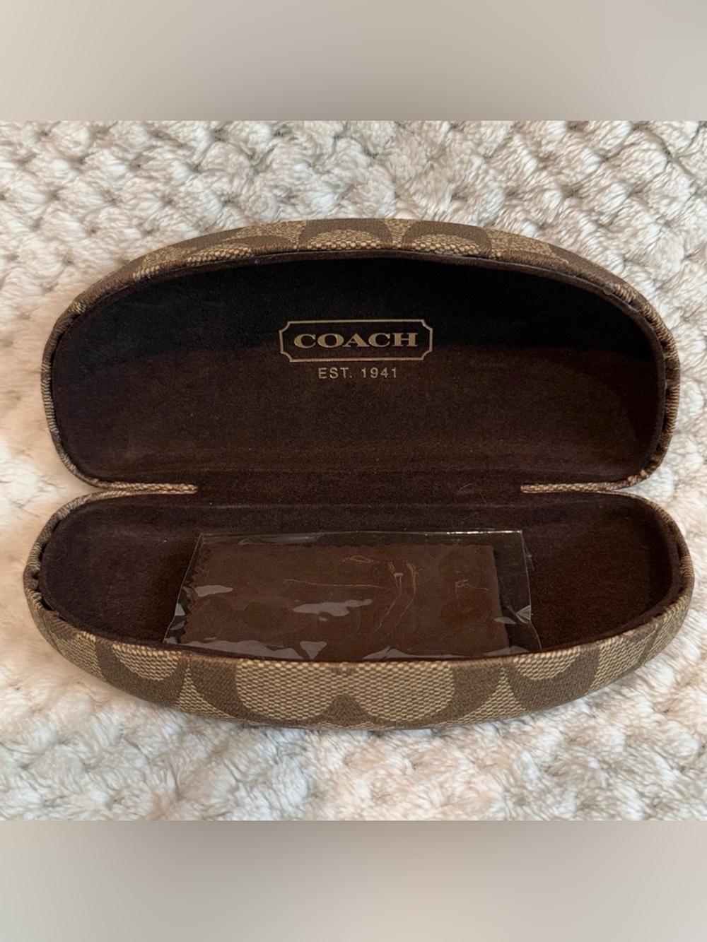 Coach Kristina HC7003 Charity Edition Aviators with Case - Picture 9 of 13